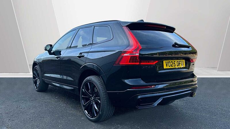 Volvo XC60 Black Edition Plus, T6 AWD Plug-in hybrid, Electric/Petrol (Panoramic Roof)