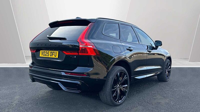 Volvo XC60 Black Edition Plus, T6 AWD Plug-in hybrid, Electric/Petrol (Panoramic Roof)