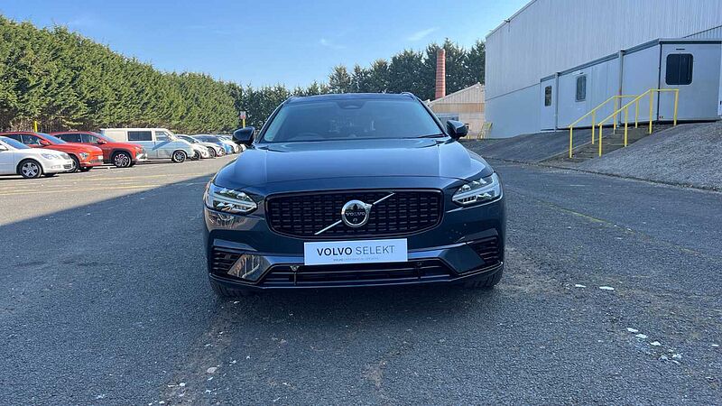 Volvo V90 Ultra, T8 AWD Plug-in hybrid, Electric/Petrol, Dark (Bowers & Wilkins)