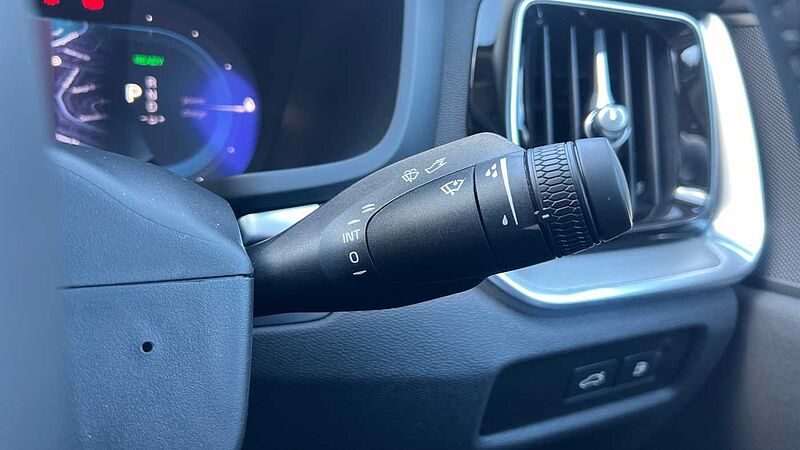 Volvo S60 Recharge Plus, T8 AWD Plug-in hybrid, Electric/Petrol, Dark