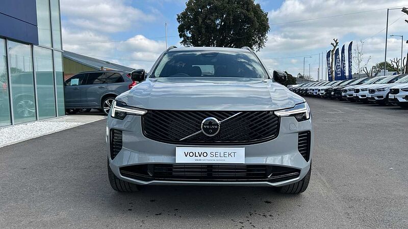 Volvo XC90 Plus, T8 AWD Plug-in hybrid, Electric/Petrol, Dark, 7 Seats