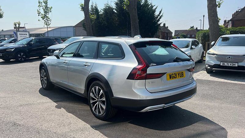 Volvo V90 2.0TD B4 (197bhp) AWD Auto 2021MY Cross Country (Pilot Assist, Heated Seats)