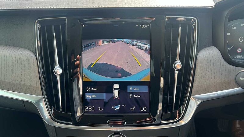 Volvo V90 2.0TD B4 (197bhp) AWD Auto 2021MY Cross Country (Pilot Assist, Heated Seats)