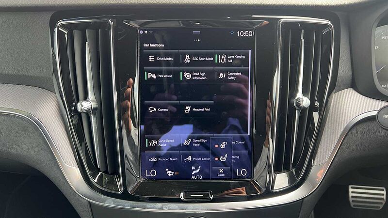 Volvo S60 R-Design, B5 mild hybrid