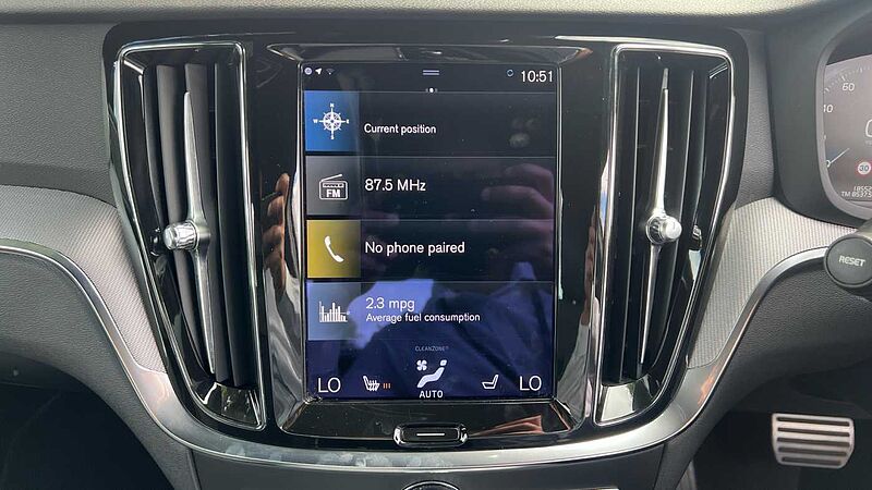 Volvo S60 R-Design, B5 mild hybrid