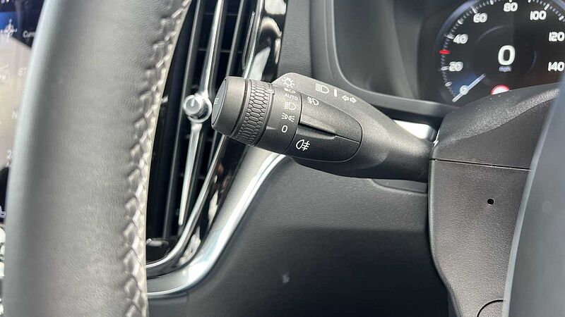 Volvo S60 R-Design, B5 mild hybrid
