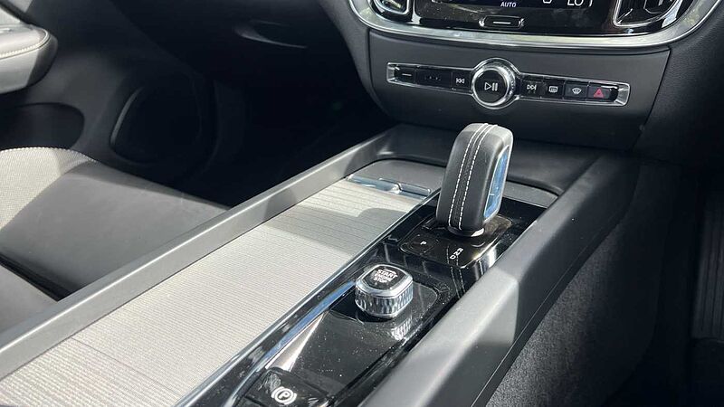 Volvo S60 R-Design, B5 mild hybrid