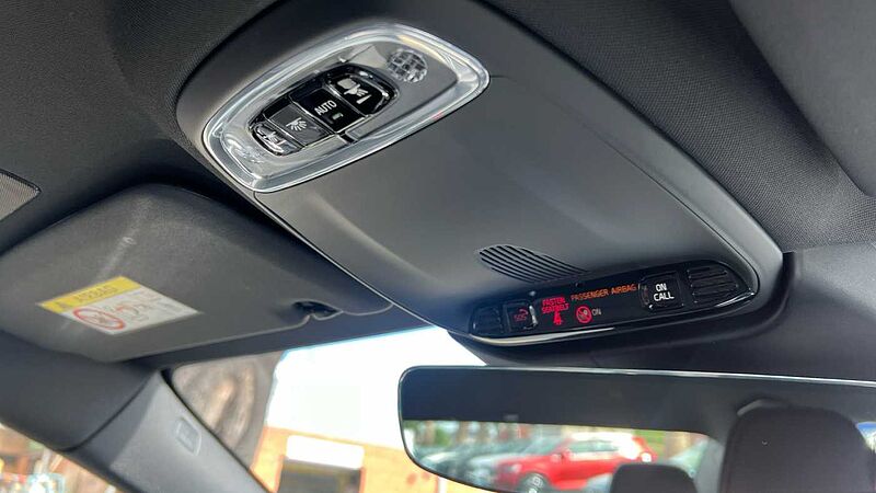 Volvo S60 R-Design, B5 mild hybrid