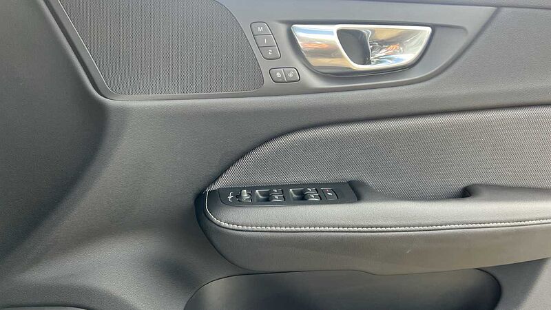 Volvo S60 R-Design, B5 mild hybrid