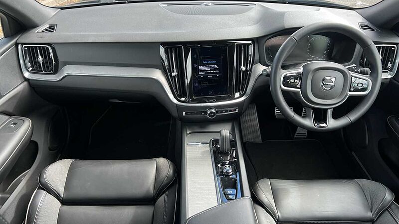 Volvo S60 R-Design, B5 mild hybrid