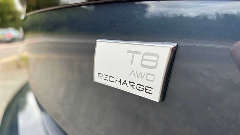 Volvo S90 Recharge Ultimate, T8 AWD plug-in hybrid, Dark ( BLIS. 360 Camera, Towbar )