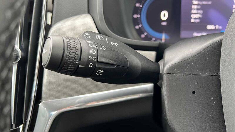 Volvo S90 Recharge Plus, T8 AWD plug-in hybrid, Dark (360 Camera, BLIS, Apple Carplay)