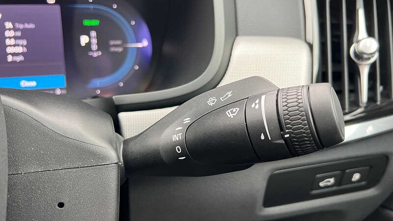 Volvo S90 Recharge Plus, T8 AWD plug-in hybrid, Dark (360 Camera, BLIS, Apple Carplay)