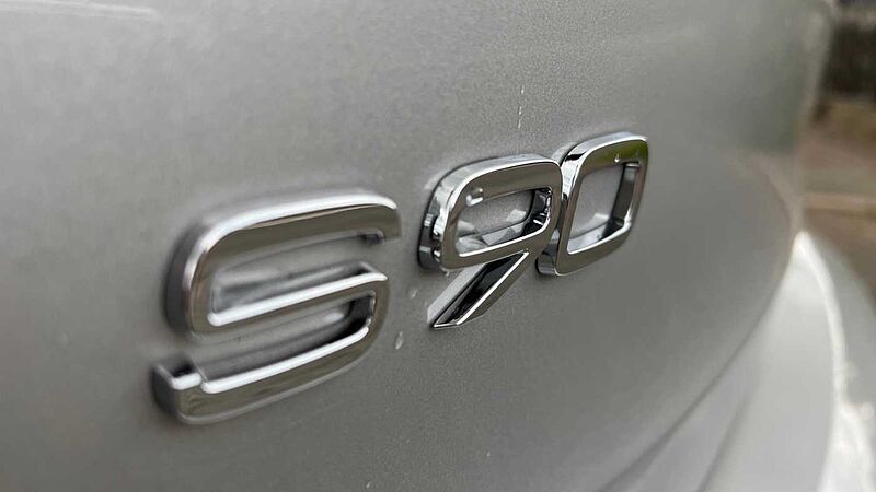 Volvo S90 Recharge Plus, T8 AWD plug-in hybrid, Dark (360 Camera, BLIS, Apple Carplay)