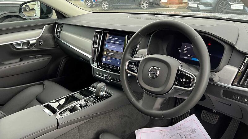 Volvo S90 Recharge Plus, T8 AWD plug-in hybrid, Dark (360 Camera, BLIS, Apple Carplay)
