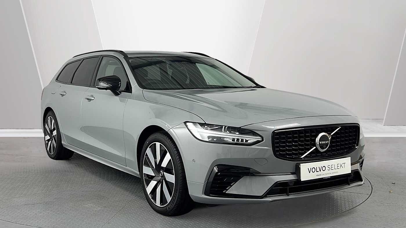 Volvo V90 T6 Plus, AWD Plug-in hybrid, Elec/Pet, Dark(Tints, Harman Kardon, Carplay)