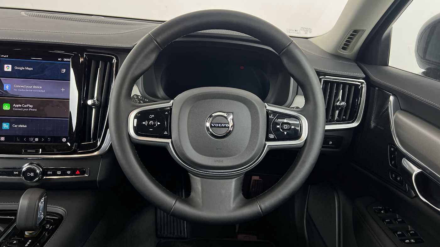 Volvo V90 T6 Plus, AWD Plug-in hybrid, Elec/Pet, Dark(Tints, Harman Kardon, Carplay)