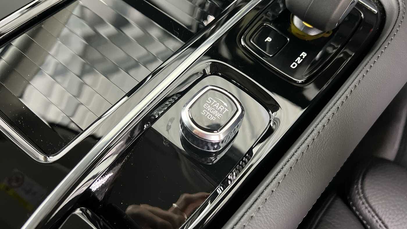 Volvo V90 T6 Plus, AWD Plug-in hybrid, Elec/Pet, Dark(Tints, Harman Kardon, Carplay)