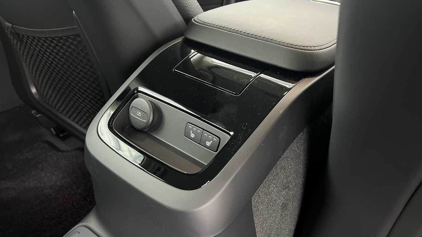 Volvo V90 T6 Plus, AWD Plug-in hybrid, Elec/Pet, Dark(Tints, Harman Kardon, Carplay)