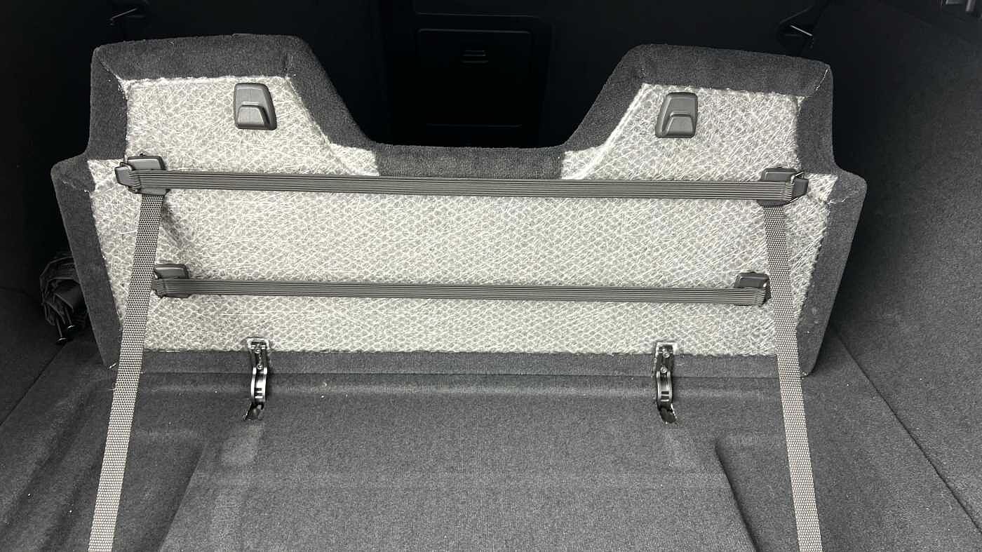 Volvo V90 T6 Plus, AWD Plug-in hybrid, Elec/Pet, Dark(Tints, Harman Kardon, Carplay)