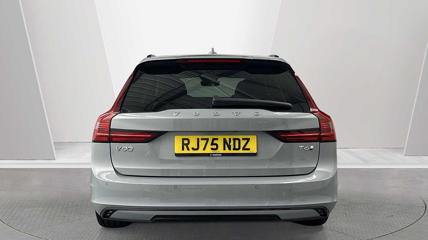 Volvo V90 T6 Plus, AWD Plug-in hybrid, Elec/Pet, Dark(Tints, Harman Kardon, Carplay)