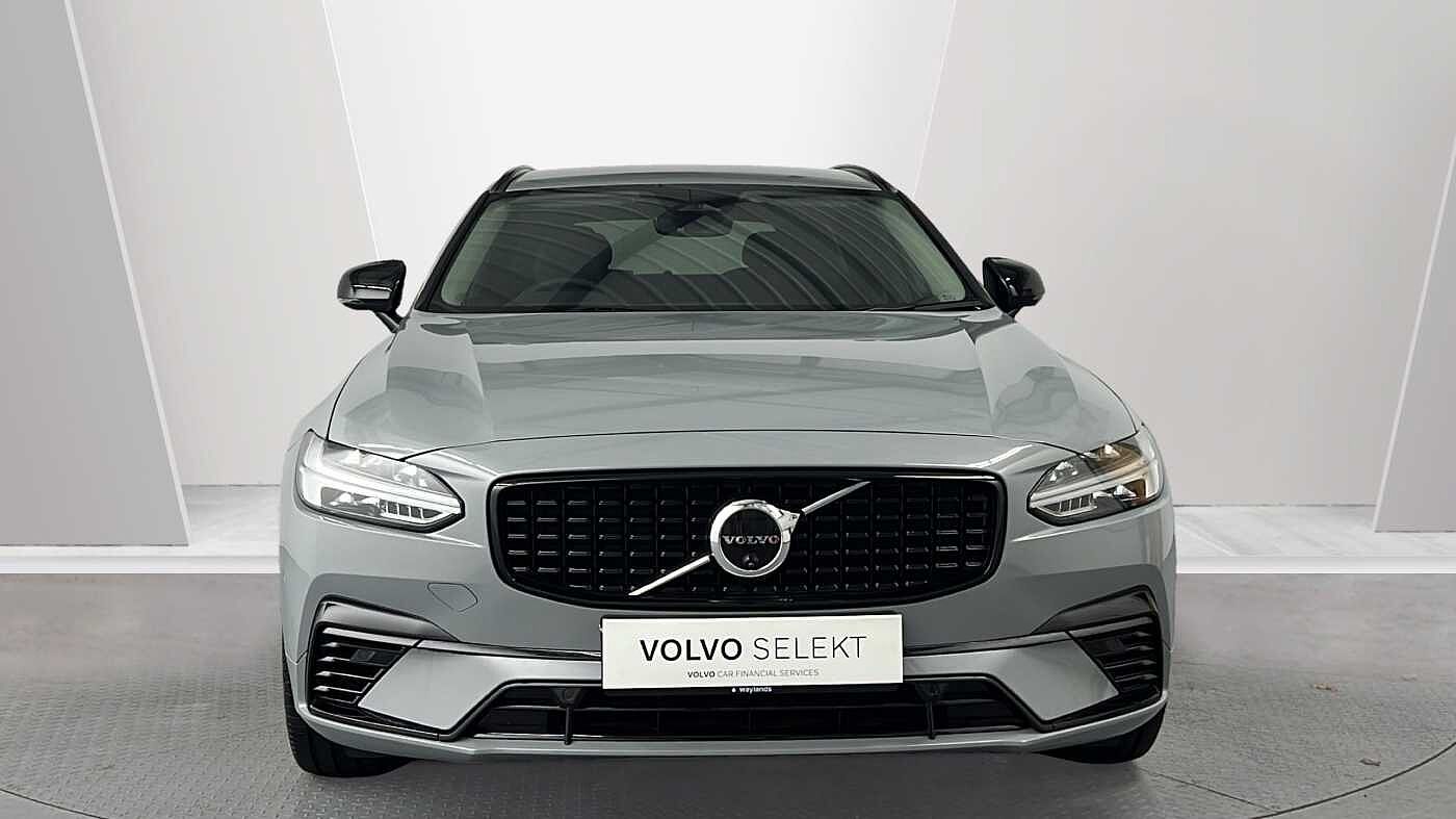 Volvo V90 T6 Plus, AWD Plug-in hybrid, Elec/Pet, Dark(Tints, Harman Kardon, Carplay)