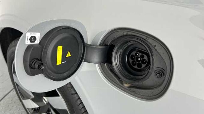 Volvo V90 T6 Plus, AWD Plug-in hybrid, Elec/Pet, Dark(Tints, Harman Kardon, Carplay)