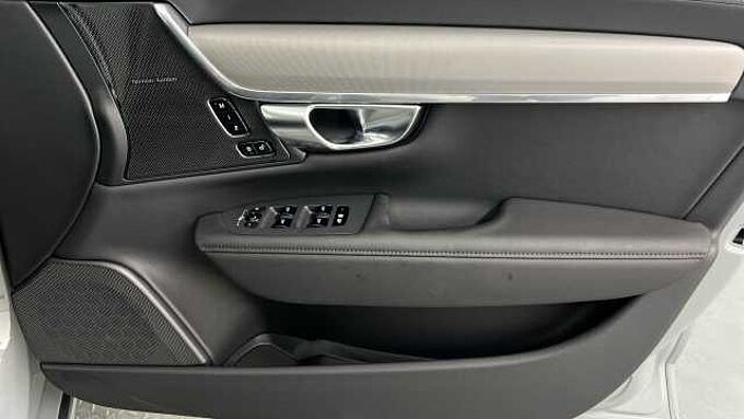 Volvo V90 T6 Plus, AWD Plug-in hybrid, Elec/Pet, Dark(Tints, Harman Kardon, Carplay)