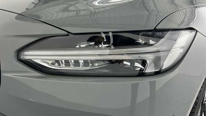 Volvo V90 T6 Plus, AWD Plug-in hybrid, Elec/Pet, Dark(Tints, Harman Kardon, Carplay)