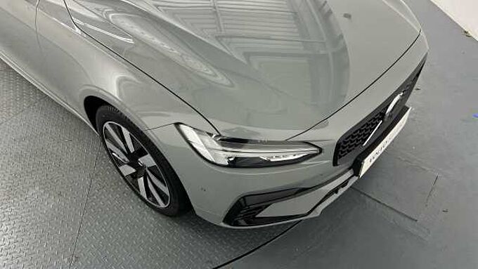 Volvo V90 T6 Plus, AWD Plug-in hybrid, Elec/Pet, Dark(Tints, Harman Kardon, Carplay)
