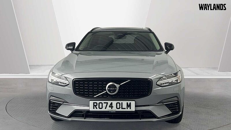 Volvo V90 T8 Ultra, AWD Plug-in hybrid, Elec/Petrol, Dark(Panroof, Bowers, Carplay)