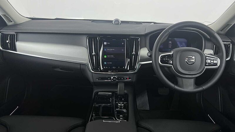 Volvo V90 T8 Ultra, AWD Plug-in hybrid, Elec/Petrol, Dark(Panroof, Bowers, Carplay)