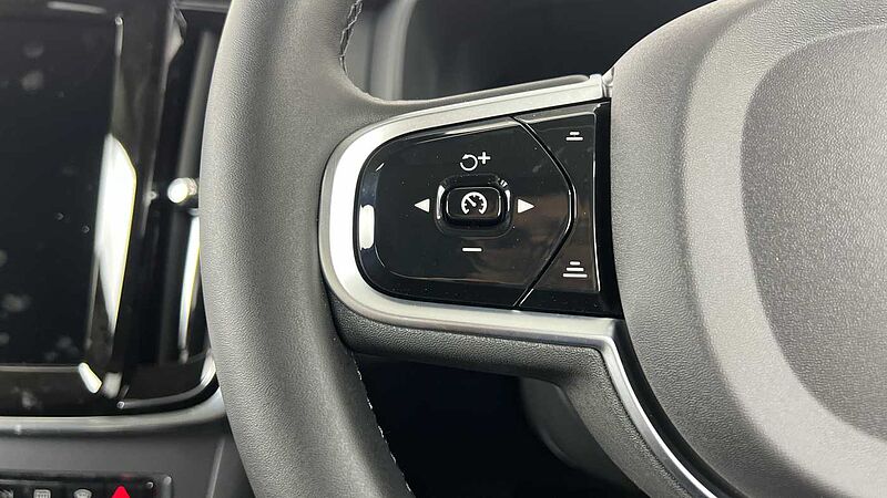 Volvo V90 T6 Plus, AWD Plug-in hybrid, Elec/Pet, Dark(Tints, Harman Kardon, Carplay)