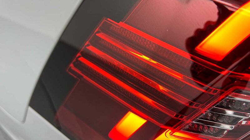 Volvo V90 T6 Plus, AWD Plug-in hybrid, Elec/Pet, Dark(Tints, Harman Kardon, Carplay)