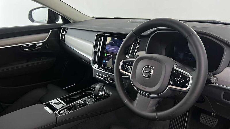 Volvo V90 T6 Plus, AWD Plug-in hybrid, Elec/Pet, Dark(Tints, Harman Kardon, Carplay)