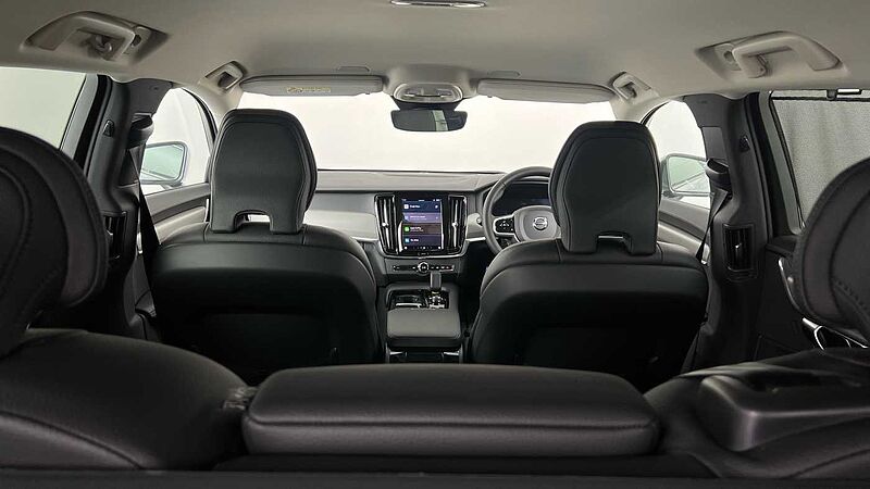 Volvo V90 T6 Plus, AWD Plug-in hybrid, Elec/Pet, Dark(Tints, Harman Kardon, Carplay)