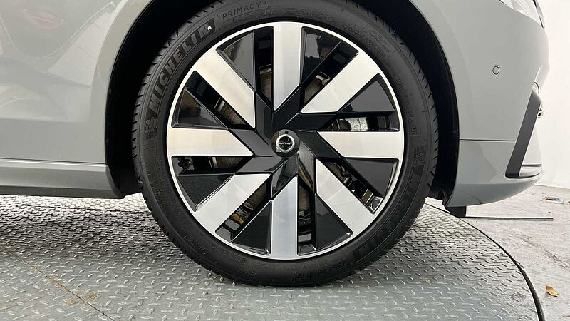 Volvo V90 T6 Plus, AWD Plug-in hybrid, Elec/Pet, Dark(Tints, Harman Kardon, Carplay)
