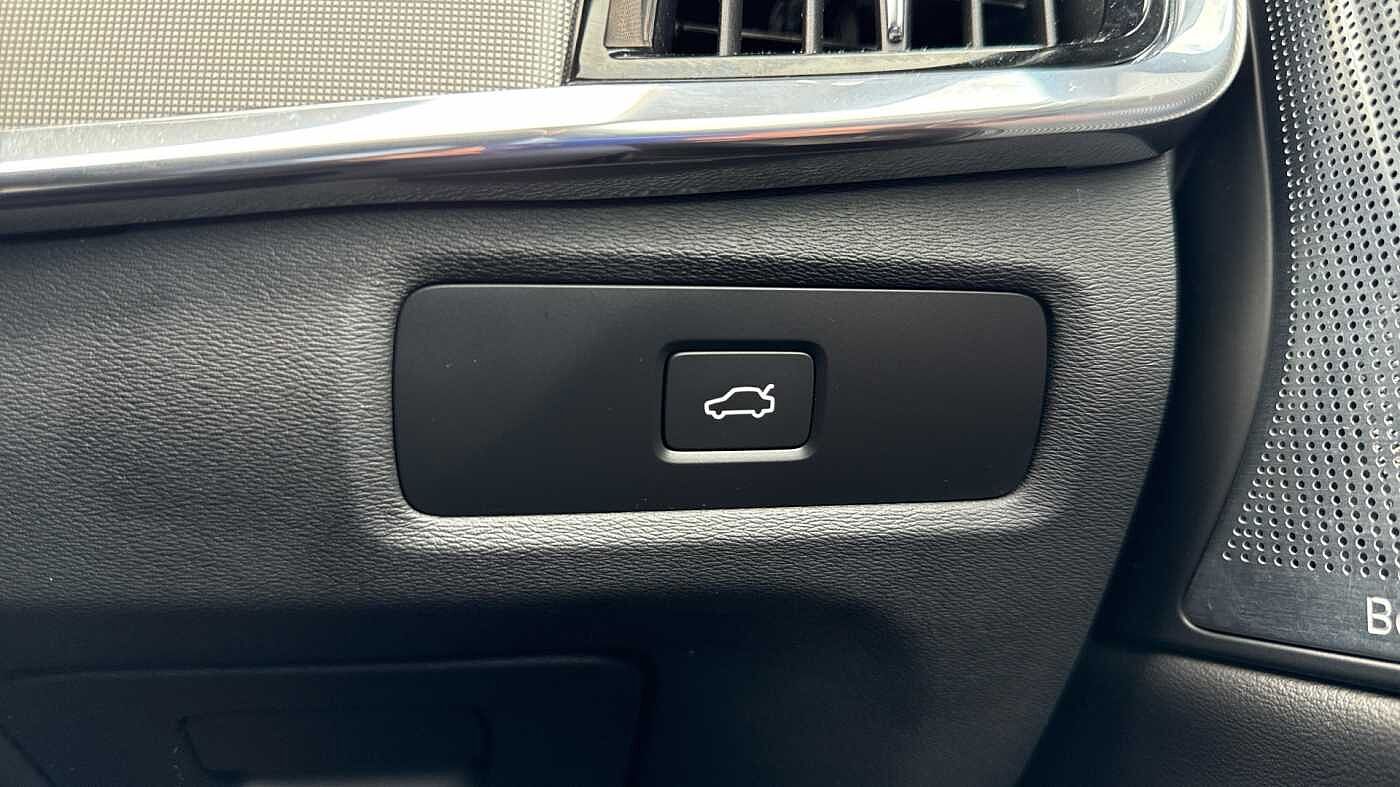 Volvo V90 Cross Country Ultimate, B6 AWD Mild hybrid, Petrol, Bright