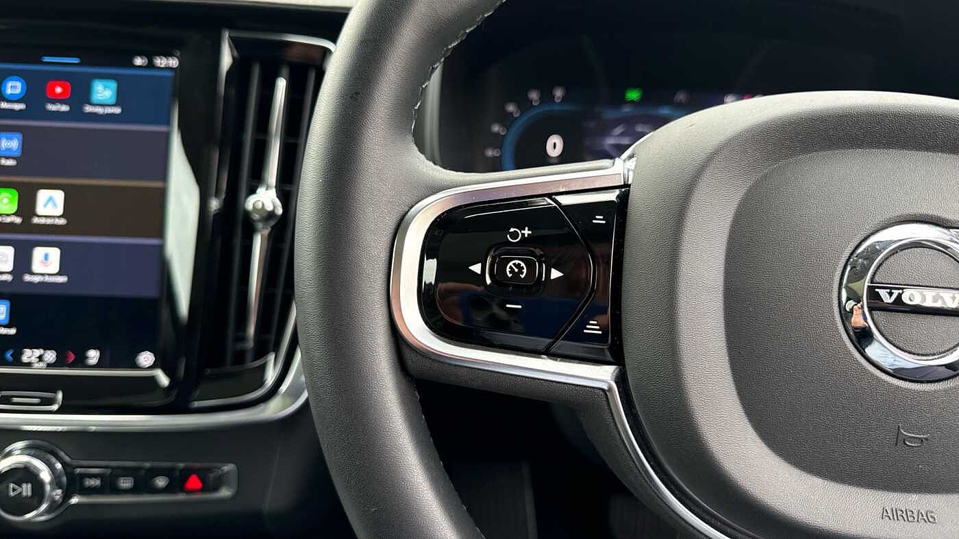 Volvo V90 Cross Country Ultimate, B6 AWD Mild hybrid, Petrol, Bright