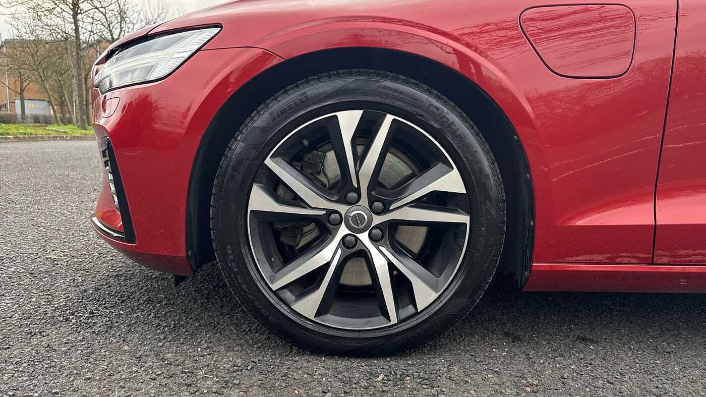 Volvo S60 T8 Twin Engine AWD R-Design Plus Automatic