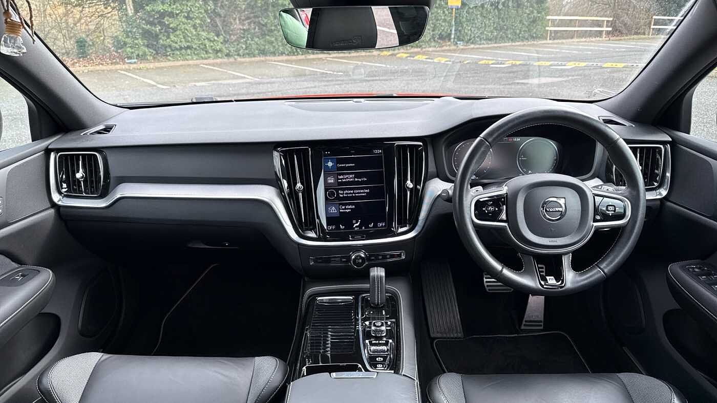 Volvo S60 T8 Twin Engine AWD R-Design Plus Automatic