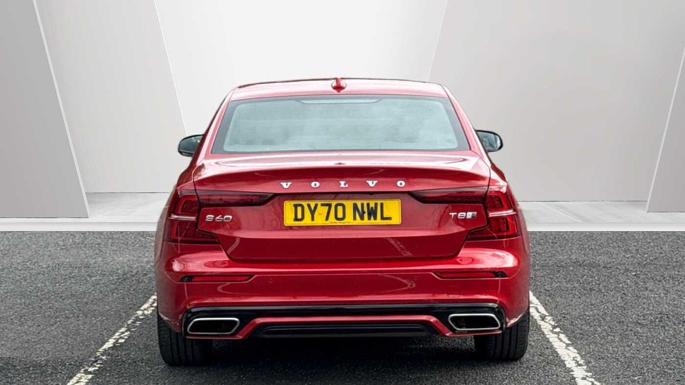 Volvo S60 T8 Twin Engine AWD R-Design Plus Automatic