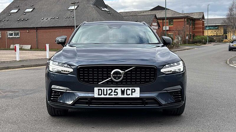 Volvo V90 Ultra, T8 AWD Plug-in hybrid, Electric/Petrol, Dark
