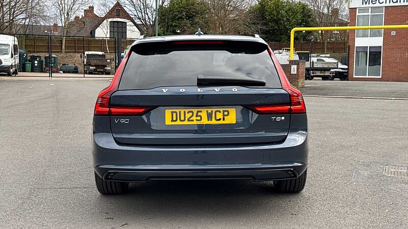 Volvo V90 Ultra, T8 AWD Plug-in hybrid, Electric/Petrol, Dark