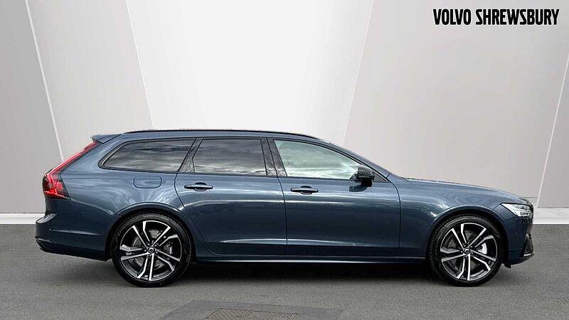 Volvo V90 Ultra, T8 AWD Plug-in hybrid, Electric/Petrol, Dark