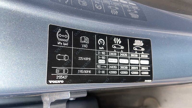 Volvo V40 Cross Country D3 Pro Automatic