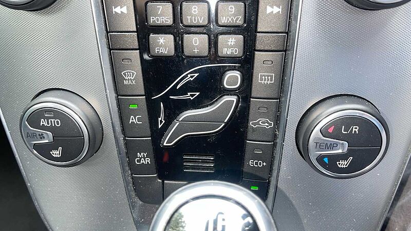Volvo V40 Cross Country D3 Pro Automatic