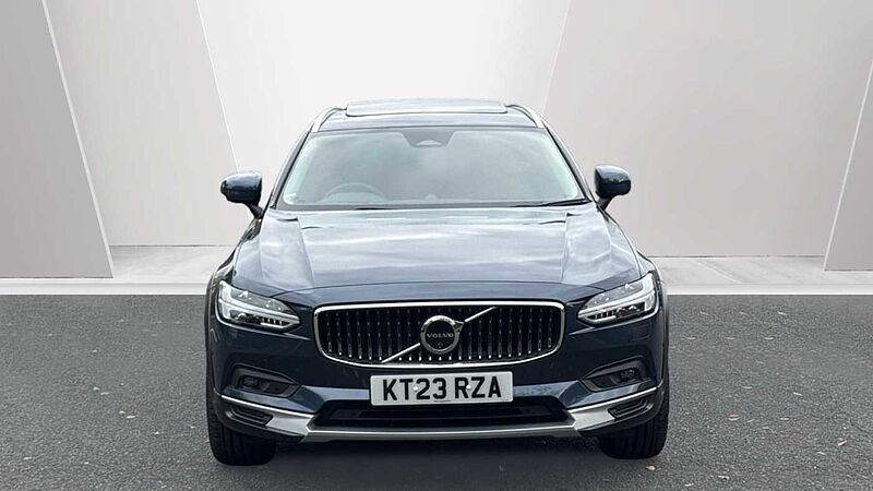 Volvo V90 Cross Country Ultimate, B6 AWD Mild hybrid, Petrol, Bright