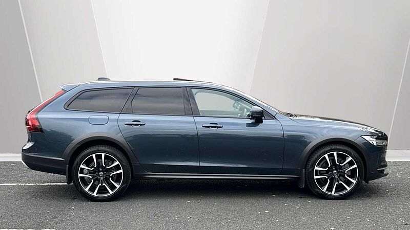 Volvo V90 Cross Country Ultimate, B6 AWD Mild hybrid, Petrol, Bright