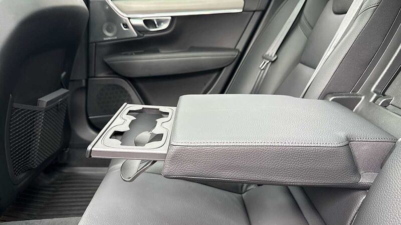 Volvo V90 Cross Country Ultimate, B6 AWD Mild hybrid, Petrol, Bright